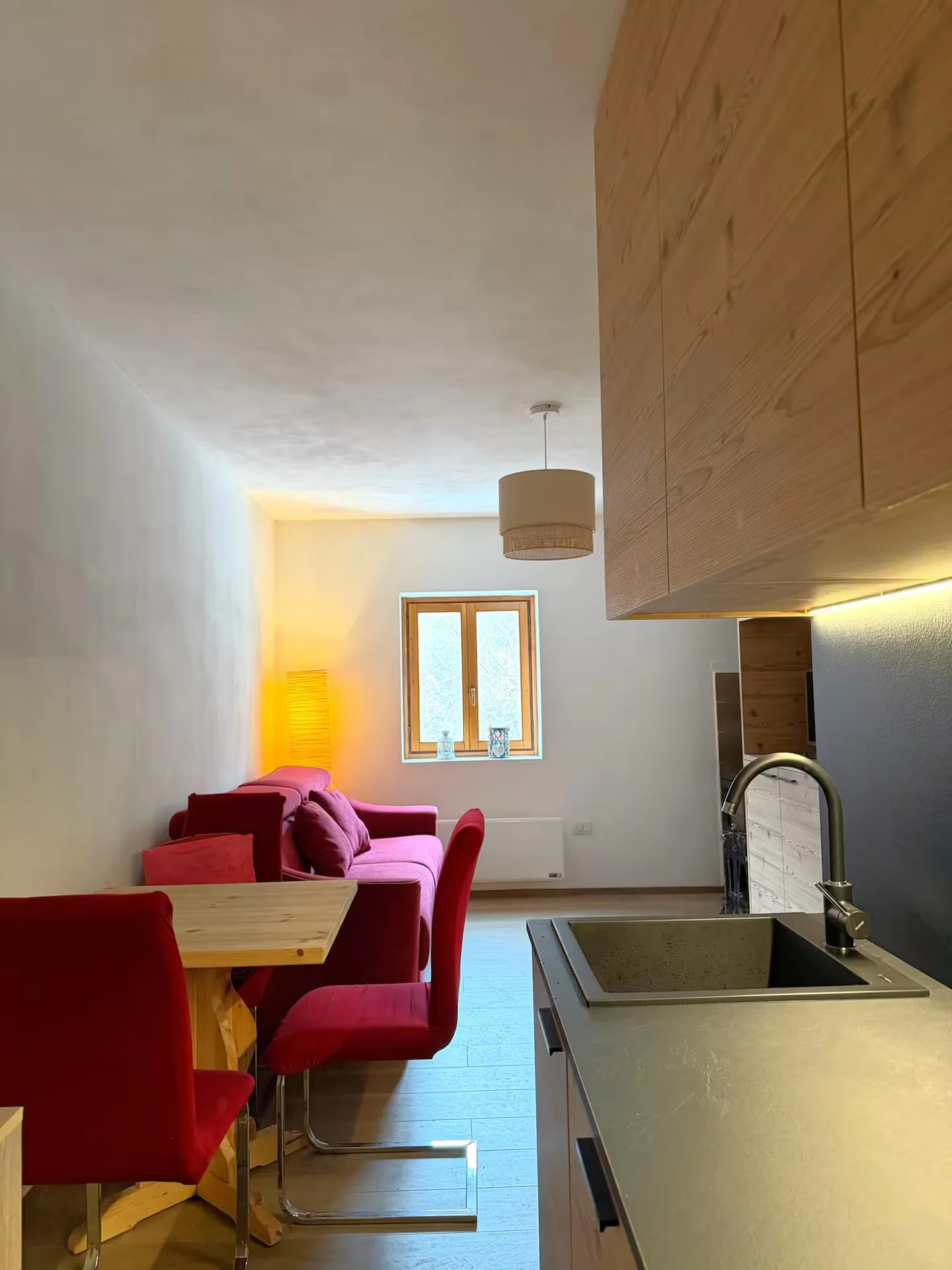 Modern Nest Semogo, Semogo